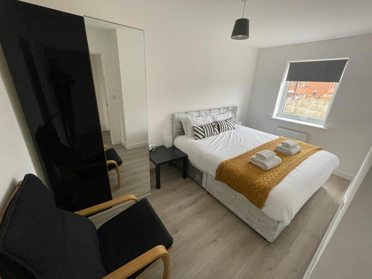 Modern Room With Huge Bed - Walk To City Centre! 曼彻斯特 外观 照片