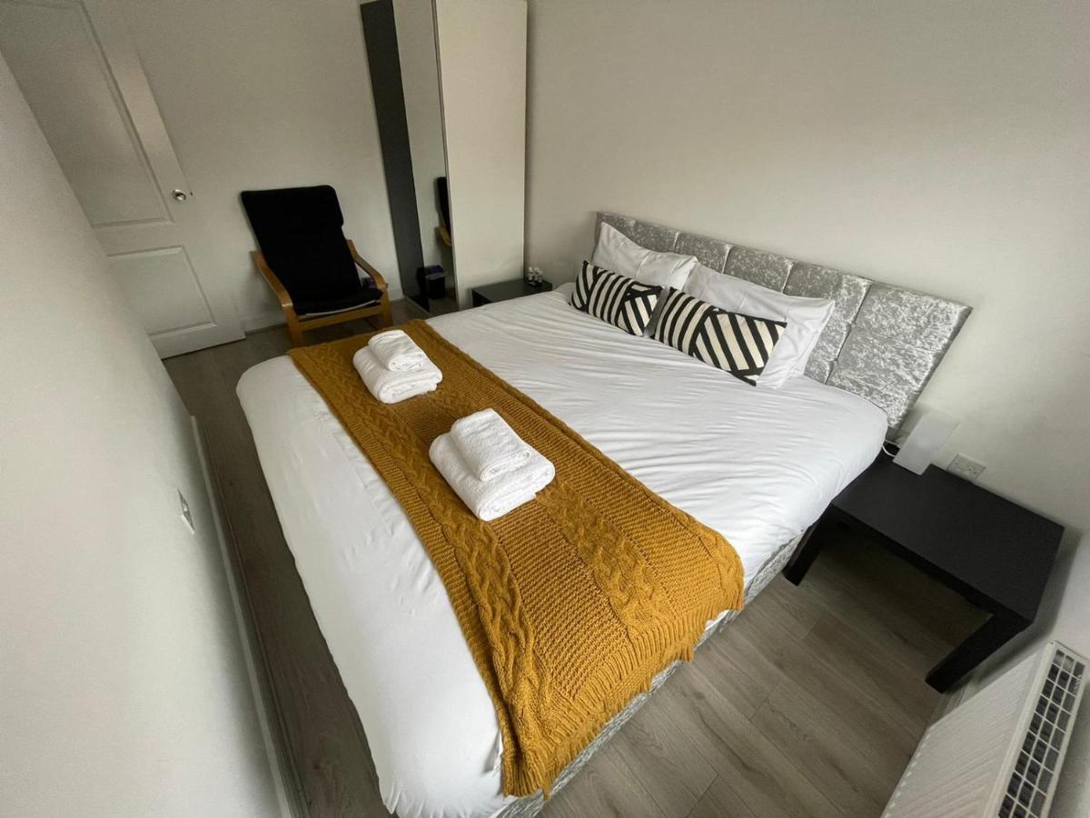 Modern Room With Huge Bed - Walk To City Centre! 曼彻斯特 外观 照片